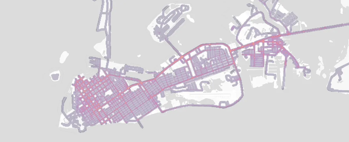 Gradient risk map of Key West and Stock Island, every street shaded purple to yellow by risk